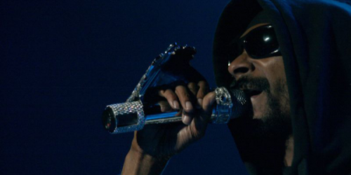 Snoop Dogg performs live at Budapest Sept. 10, 2008.