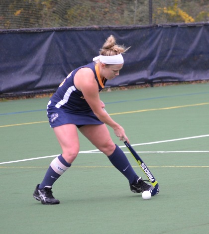 Field hockey downs first-place Sacred Heart
