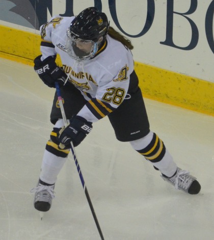 Women's ice hockey downs Maine