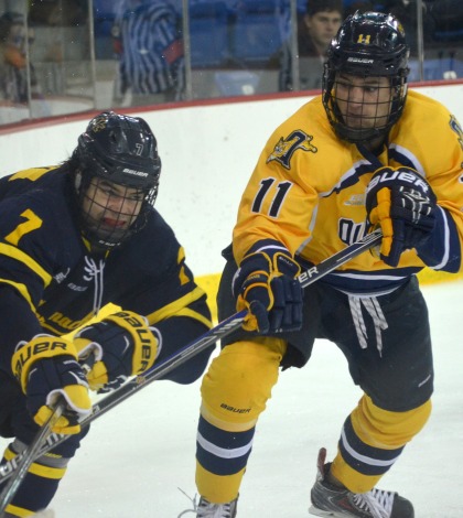 Merrimack completes weekend sweep of men's ice hockey