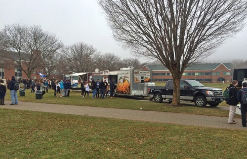 Rave: Food trucks on campus