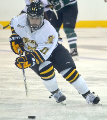 Women’s ice hockey earns first victory under Turner