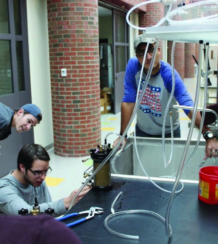 Engineering students begin using new labs