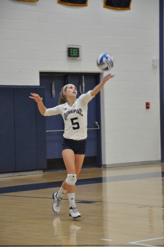 Womens volleyball loses third straight game