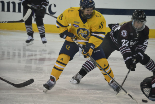 Quinnipiac women’s ice hockey beats Union in overtime