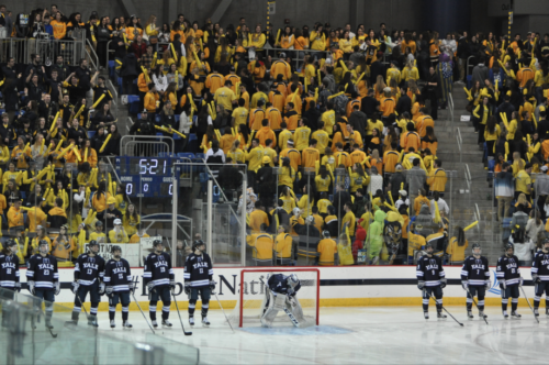 Quinnipiac vs. Yale men’s ice hockey game at risk of losing attendants due to scheduling