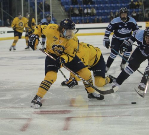 Quinnipiac men’s ice hockey drops second in a row to Maine