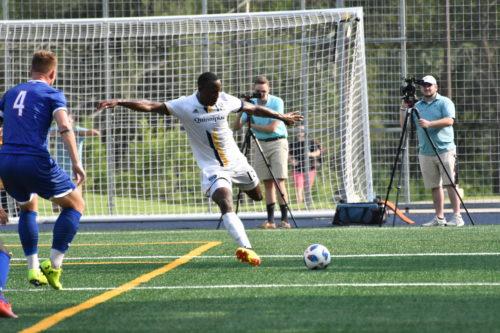 Quinnipiac mens soccer tops Central Connecticut State for second straight win