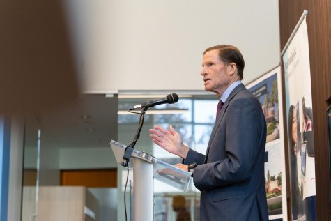 Sen. Richard Blumenthal announced a $406,000 federal grant to develop the Community Entrepreneurship Academy and Clinic at Quinnipiac University. 