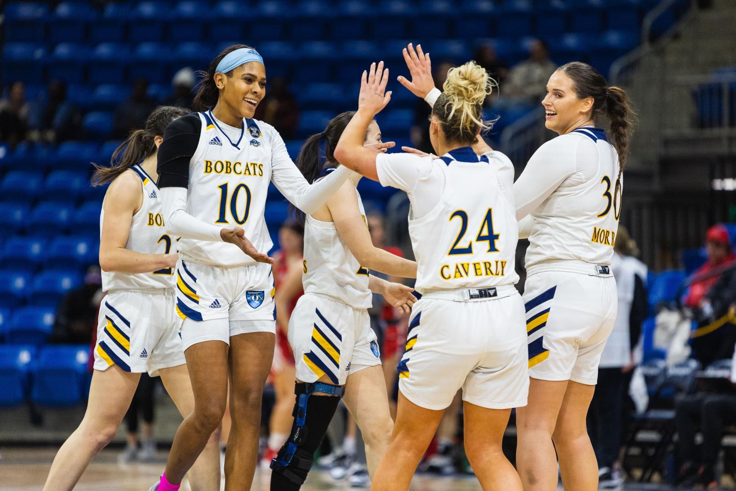 Quinnipiac Dominates Marist, Win Sixth Straight 73-45 - The Quinnipiac 