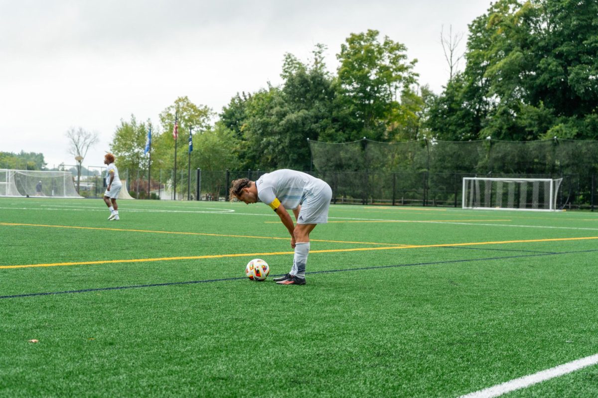 Senior midfielder Noe Cabezas prepares to take a free kick against St. Bonaventure on Oct. 17.